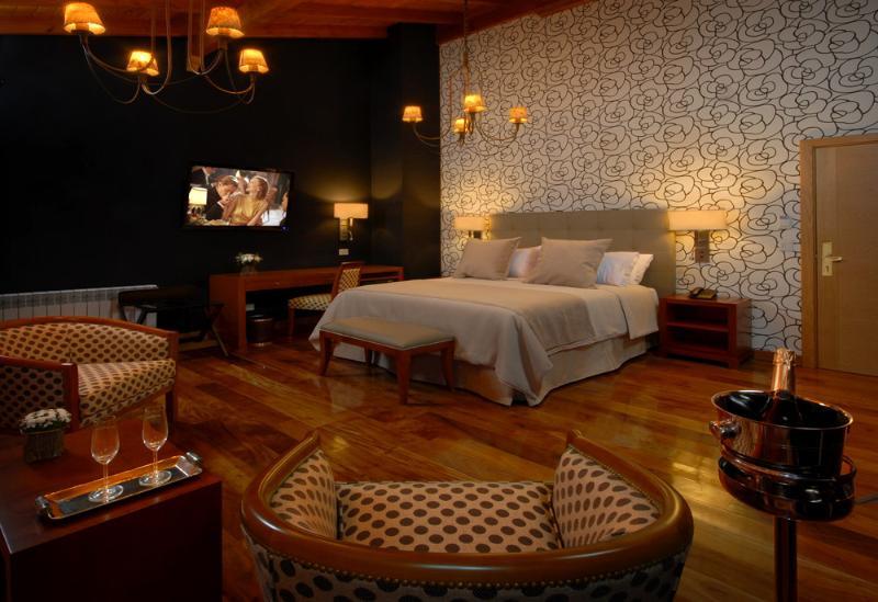 Hotel Navegantes 3 Bariloche Buitenkant foto